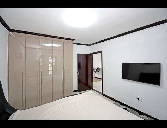 1 BEDROOM APARTMENT FOR SALE IN BROADACRES